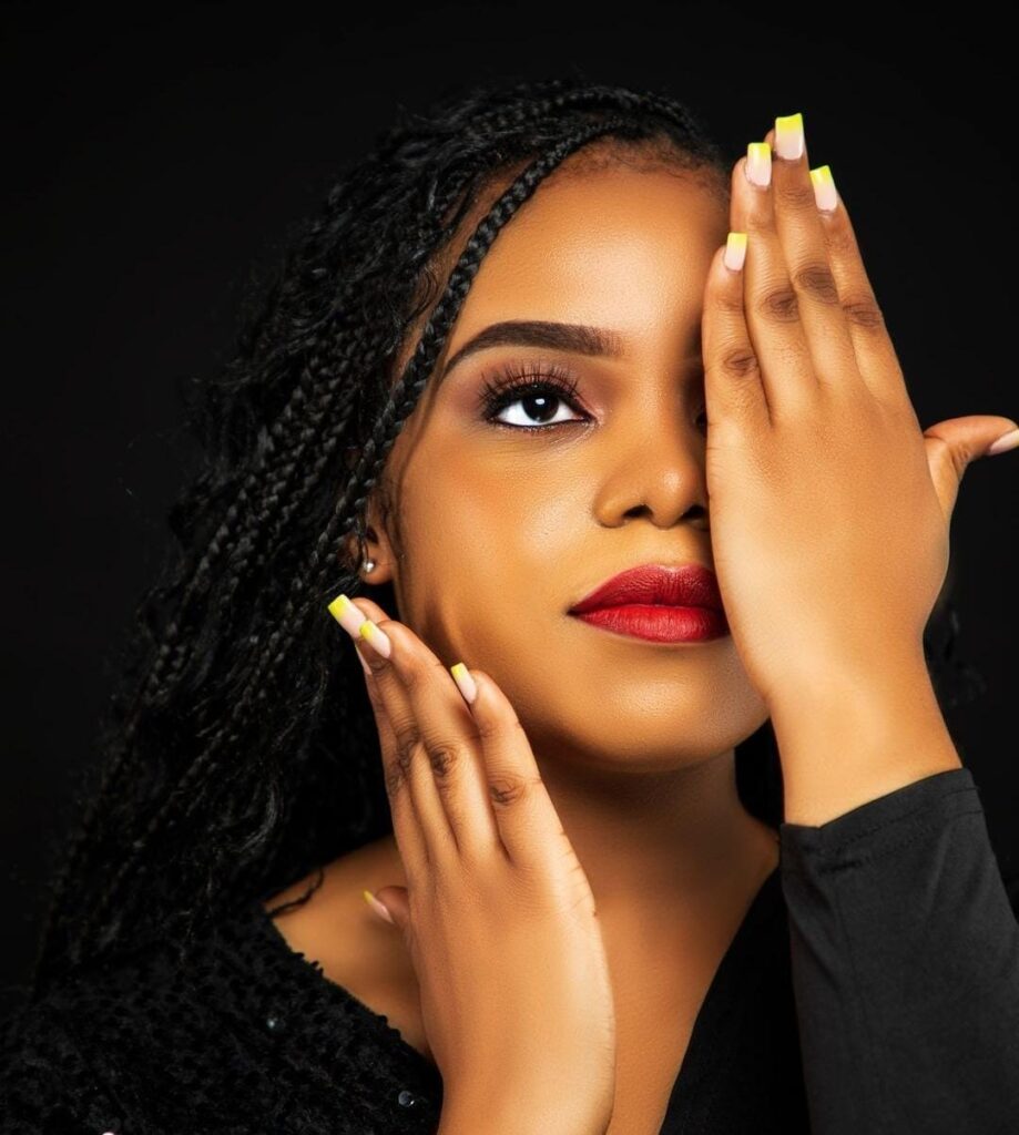 Full glam makeup by Flossy Tee Beauty